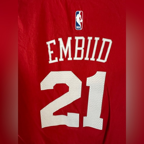 Philadelphia Seventy-Sixers NBA basketball 🏀 team shirt. Joel Embiid 21! Medium - Picture 4 of 5